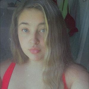 Meet your Posher, Hailey